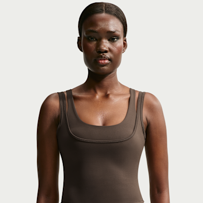 【期間限定】Nike×Skims ダブルストラップ タンクトップ NIKE公式】NikeSKIMS Matte ウィメンズ ダブルストラップ スクープ